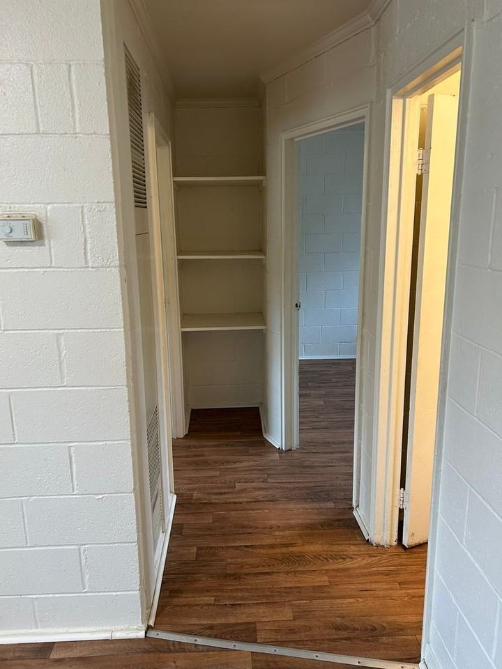 817 15 1/2 St #B - Photo 3 of 6