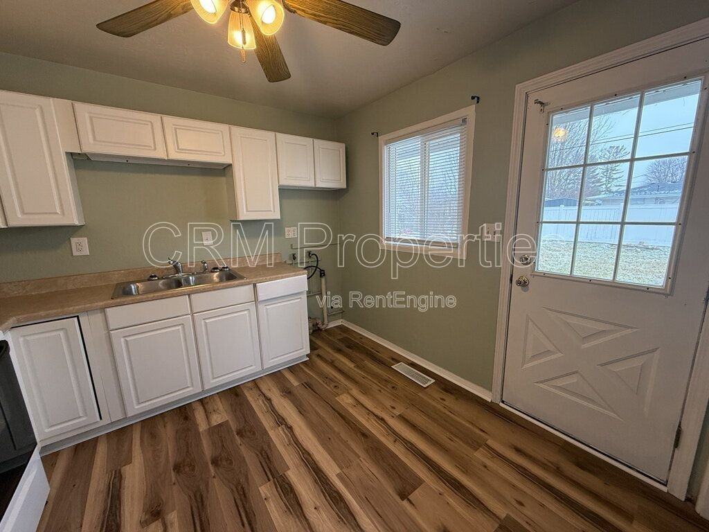 5209 Mohawk Dr - Photo 6 of 19