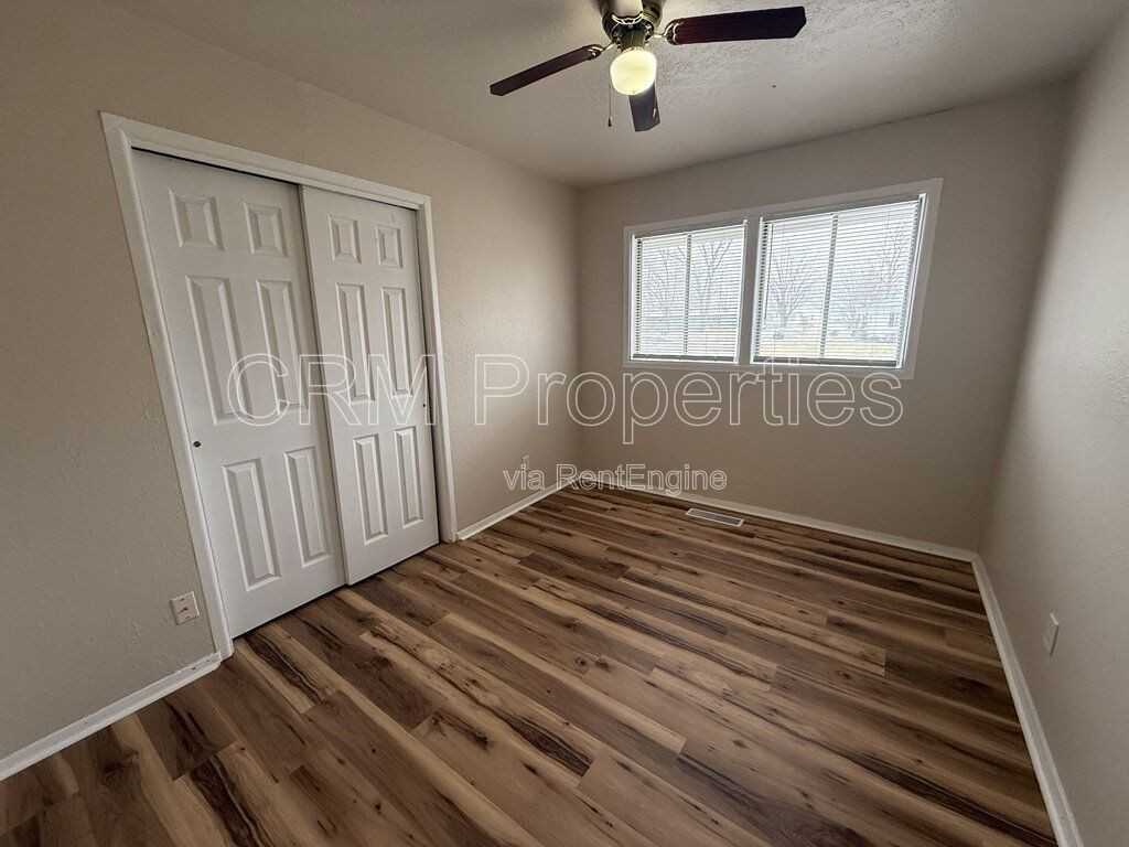 5209 Mohawk Dr - Photo 7 of 19