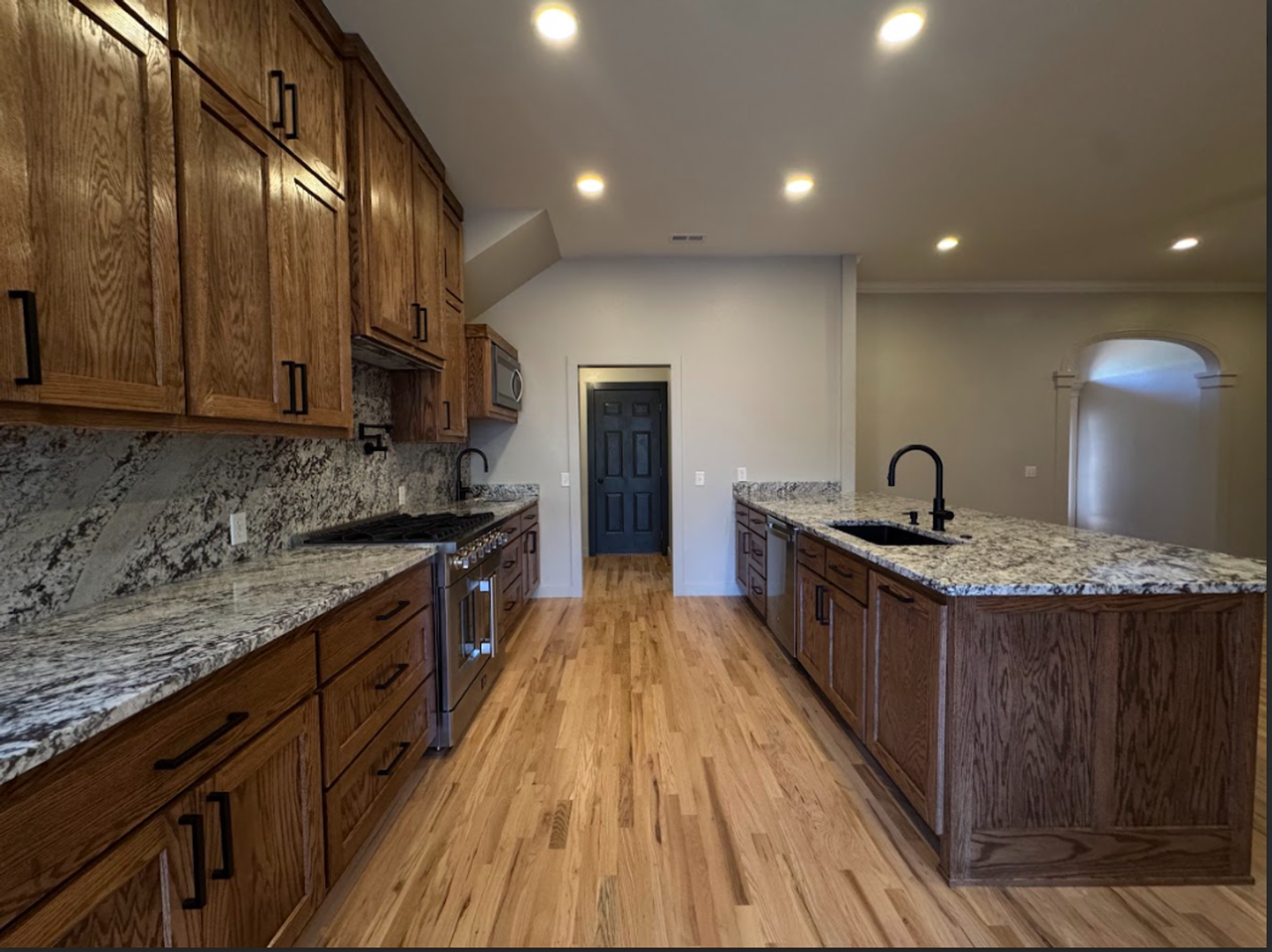 407 Old Forge Dr - Photo 5 of 29