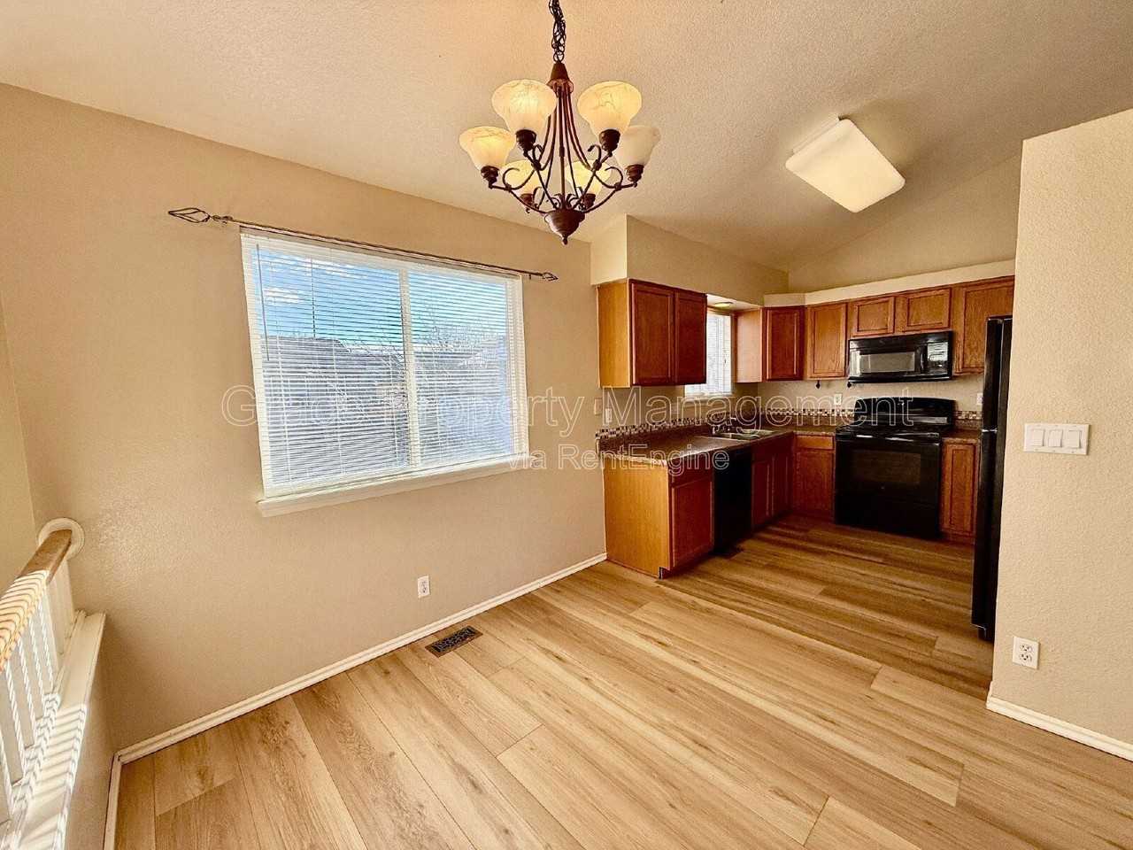 2830 Calkins Pl - Photo 4 of 22