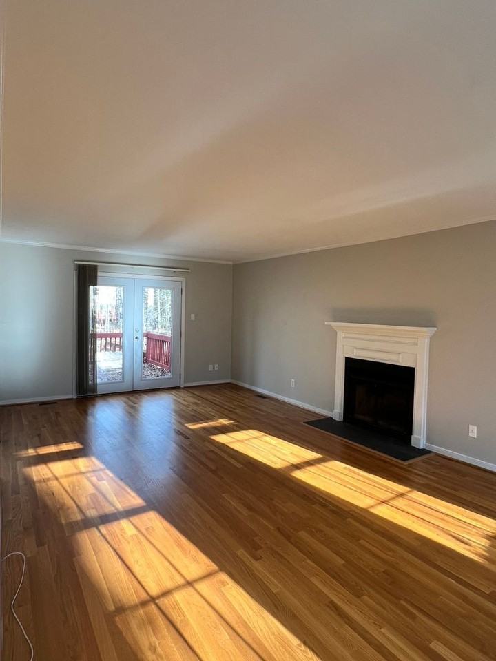 2508 Crosstimbers Ter - Photo 6 of 30