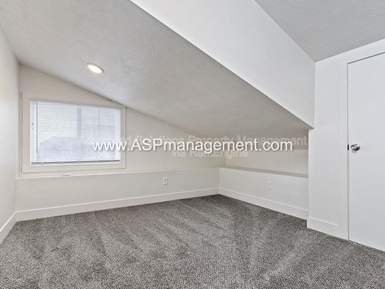 567 S 800 E - Photo 7 of 16