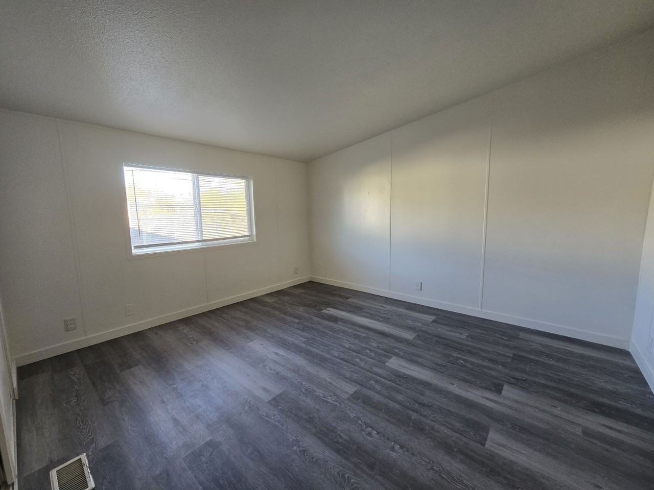 210 Bobwhite St - Photo 5 of 18