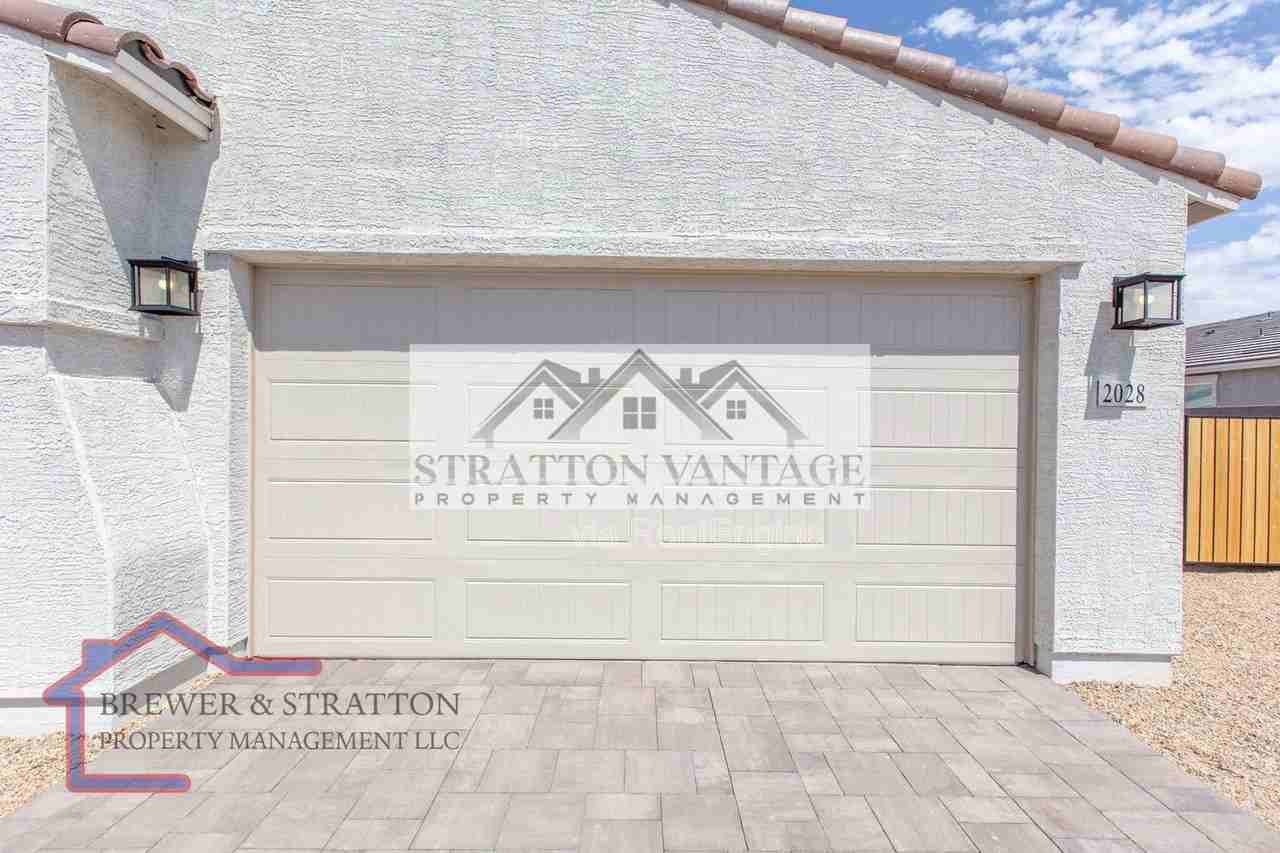 2028 E Brooklyn Dr - Photo 5 of 47