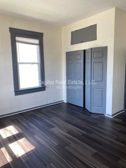 207 S 16th St - Photo 4 of 15