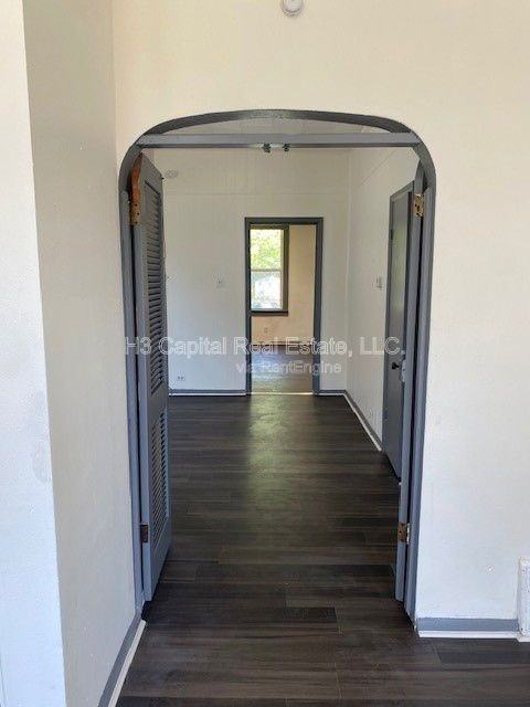 207 S 16th St - Photo 5 of 15