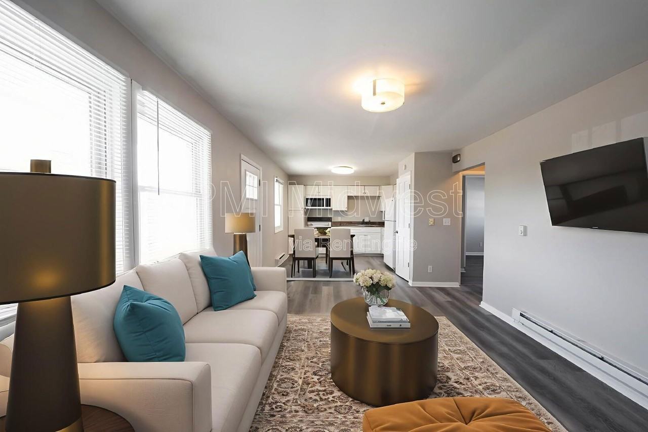 140 Maple Park Dr #3 - Photo 7 of 26