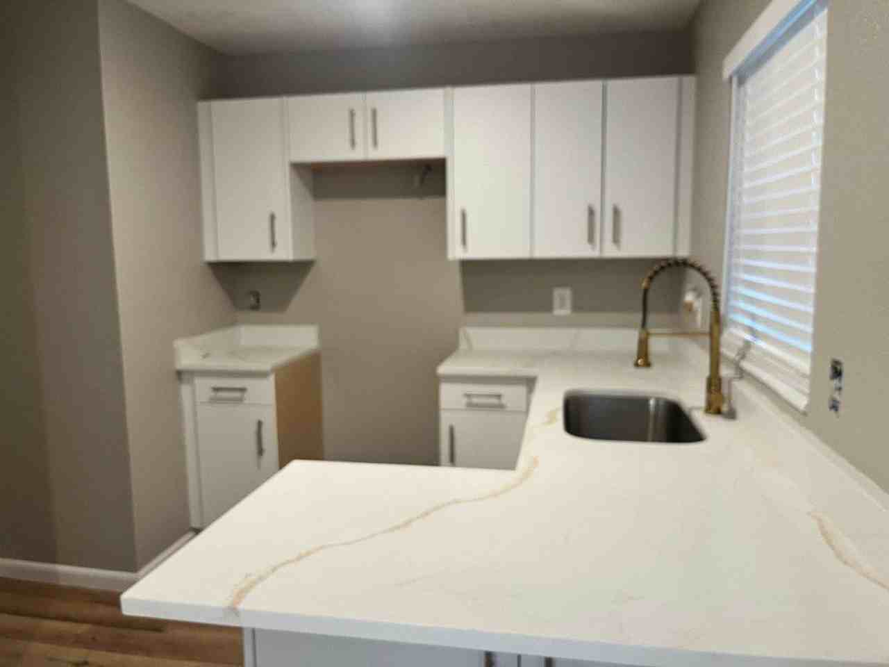 4809 Okeefe St - Photo 3 of 13