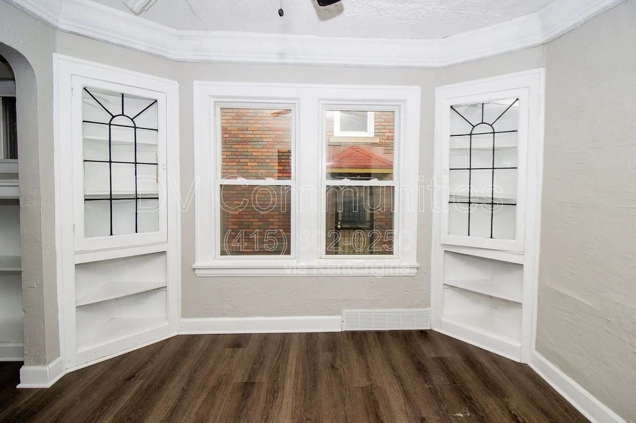 5153 Cato St - Photo 4 of 24