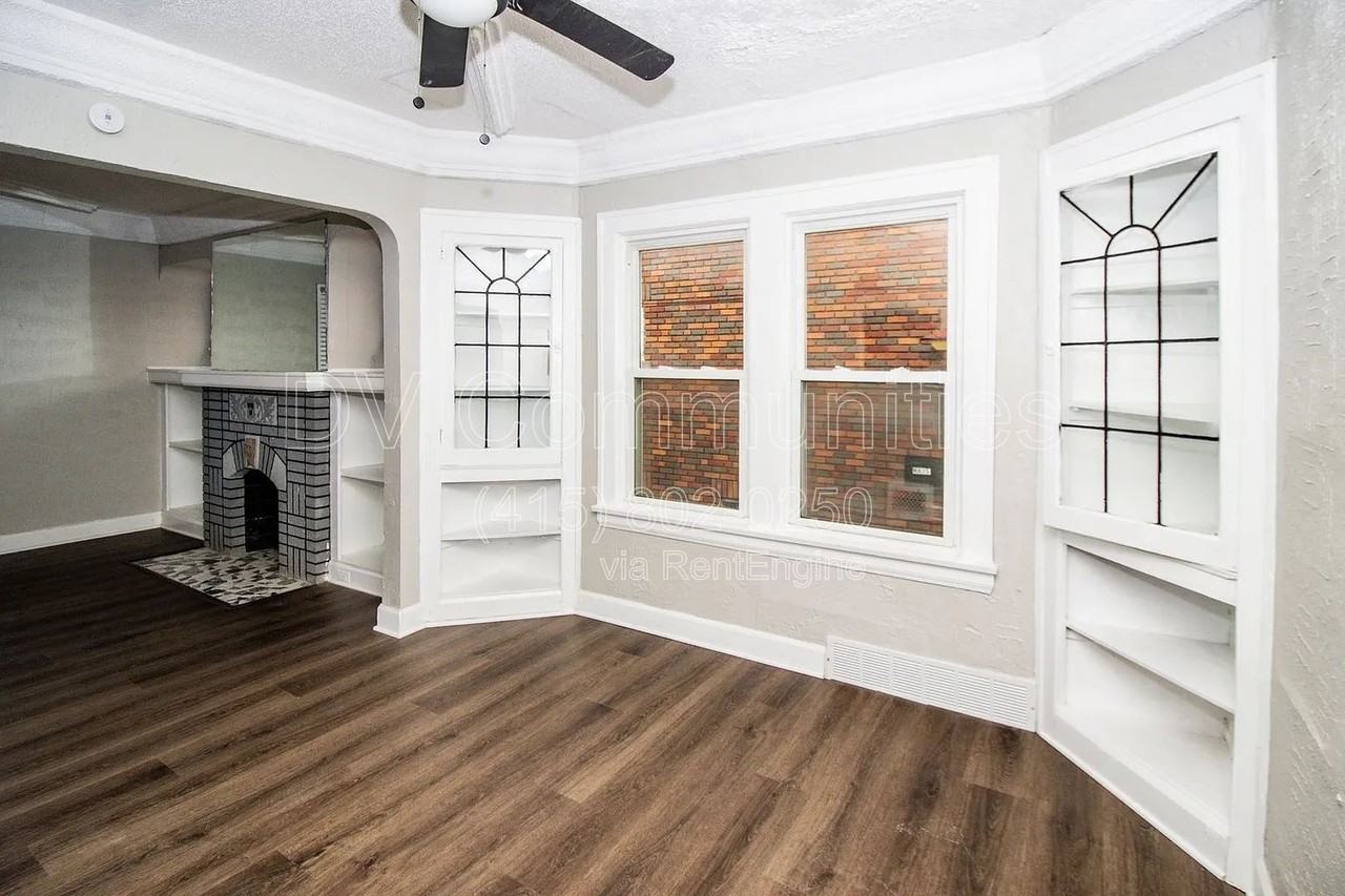 5153 Cato St - Photo 5 of 24