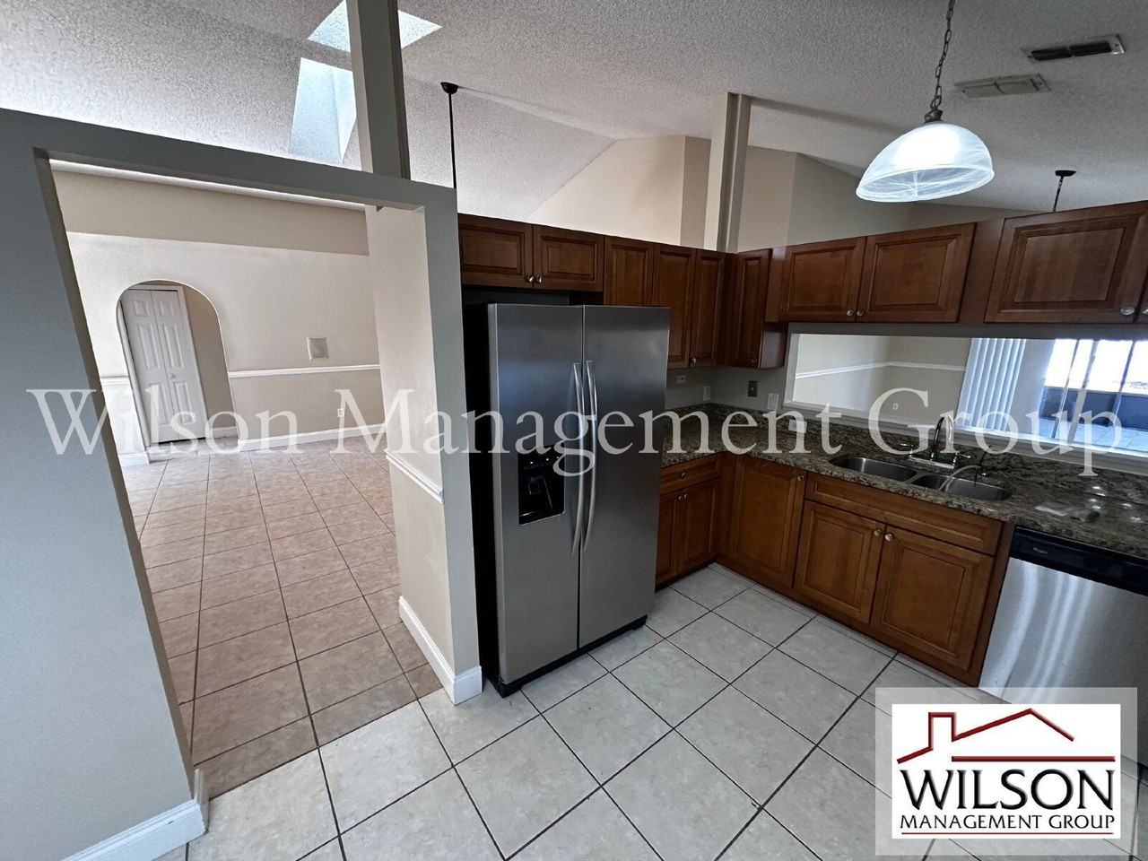 2843 Crofton Way - Photo 6 of 37