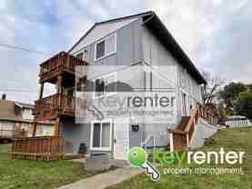 323 S 30th St #A - Photo 1 of 1