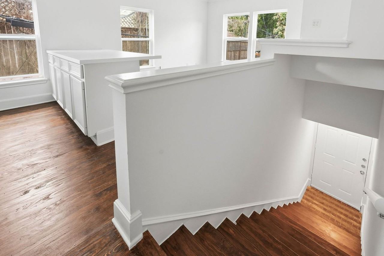 612 W Alabama St #1-2 - Photo 3 of 25