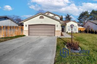 256 W Woodbury Dr - Photo 1 of 1