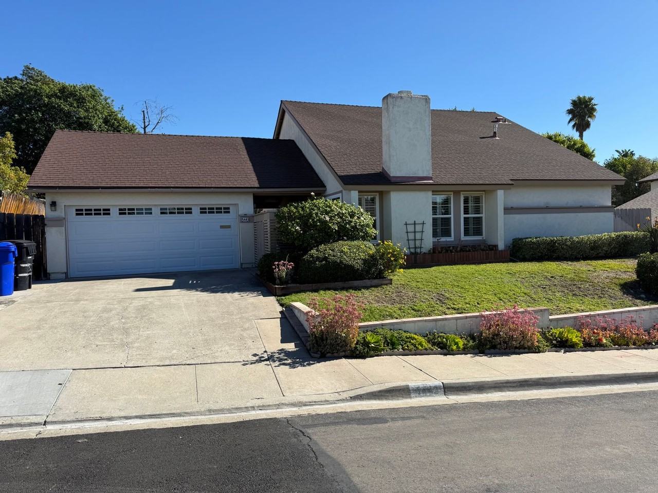 5443 Mantua Ct - Photo 2 of 44