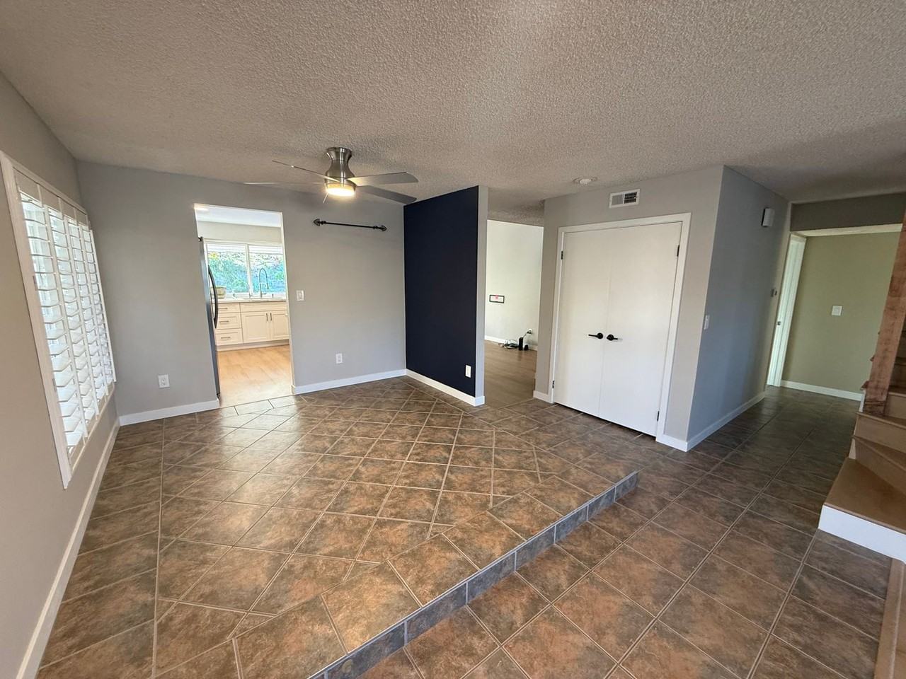 5443 Mantua Ct - Photo 3 of 44