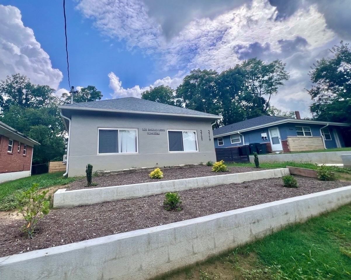 3719 Kirkup Ave - Photo 3 of 50