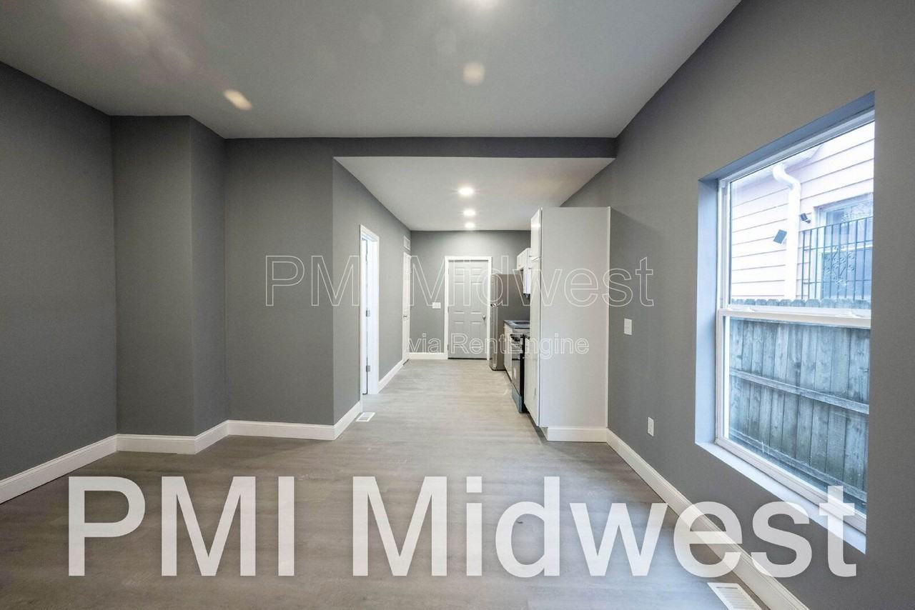 119 N Colorado Ave - Photo 6 of 25