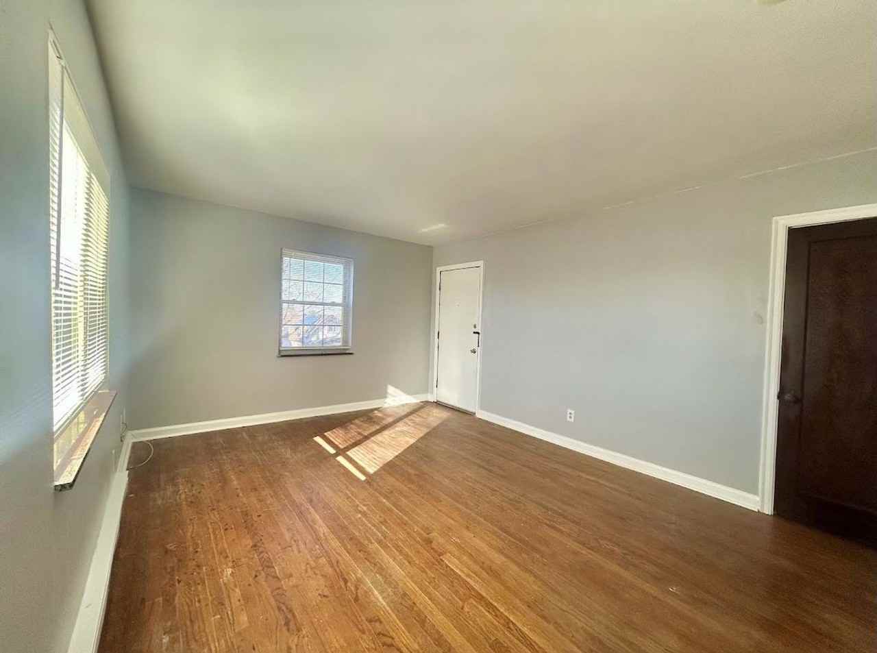 3310 Stanhope Ave #4 - Photo 3 of 11