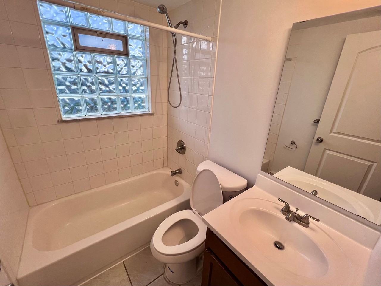 22 Washington Ave #12 - Photo 6 of 12