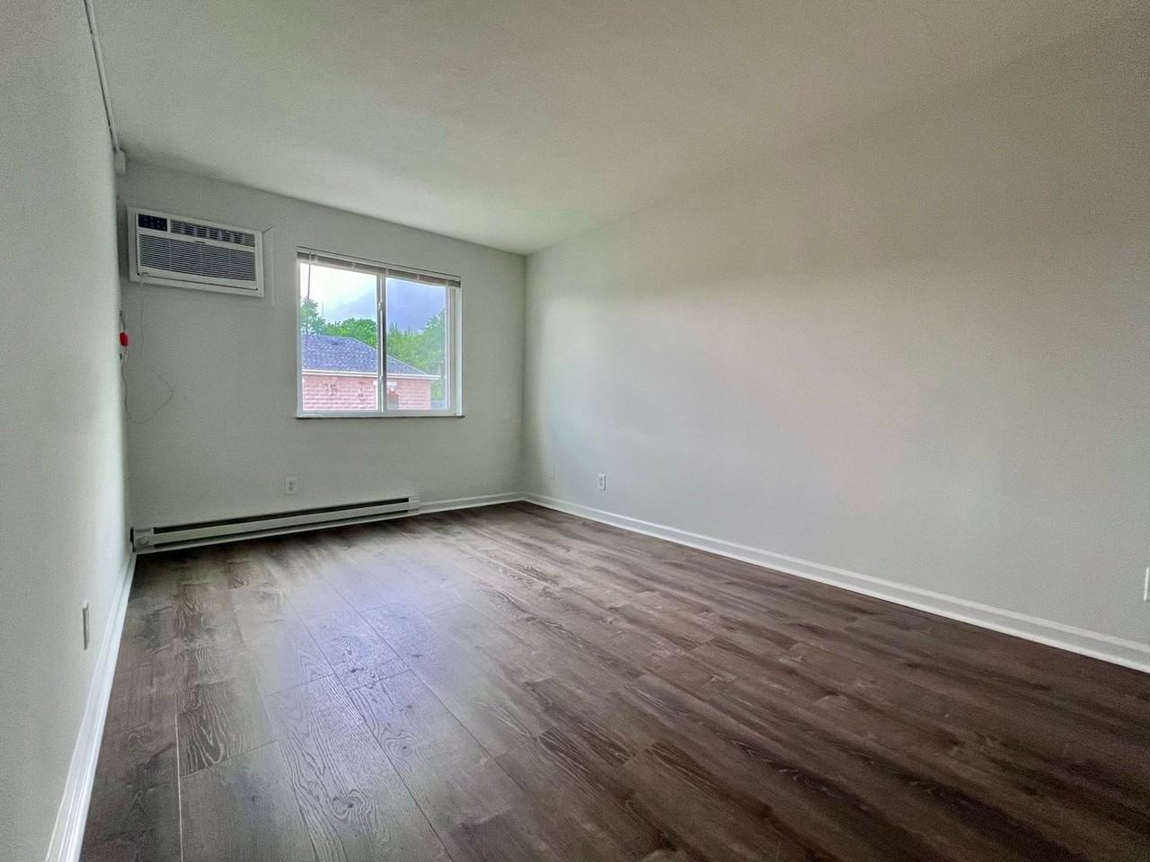 22 Washington Ave #12 - Photo 7 of 12