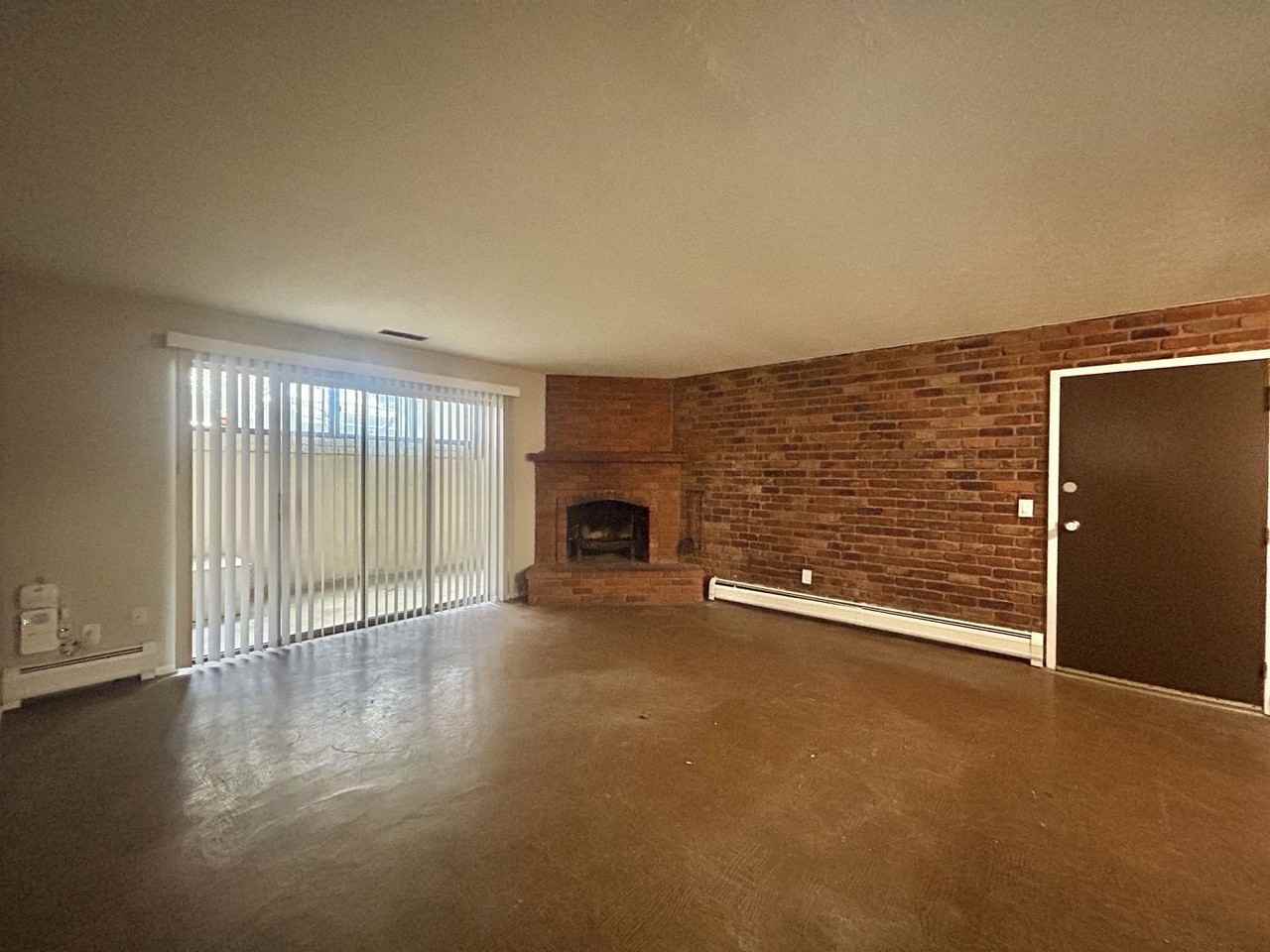 1572 Glen Parker Ave #2 - Photo 3 of 12