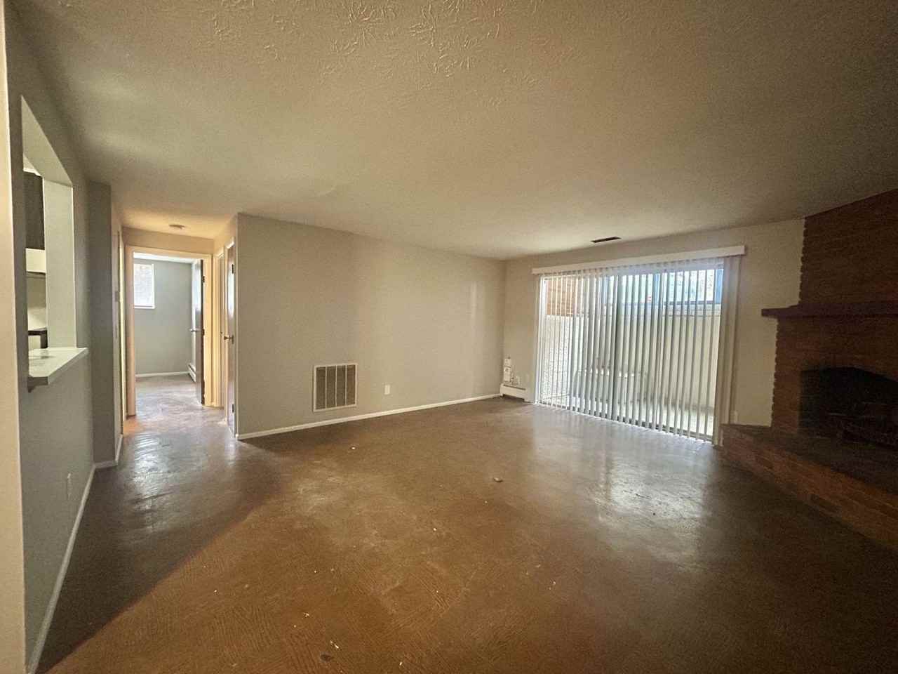 1572 Glen Parker Ave #2 - Photo 4 of 12