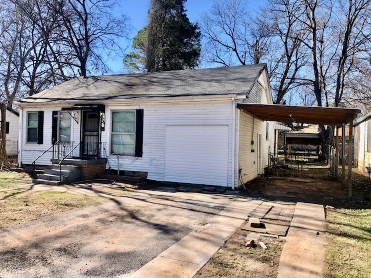 837 Modica St - Photo 2 of 21