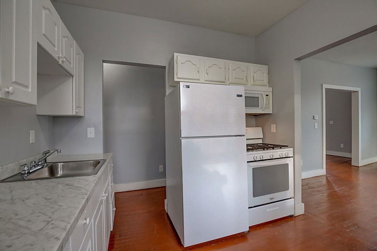 1221 California Ave #2 - Photo 6 of 17