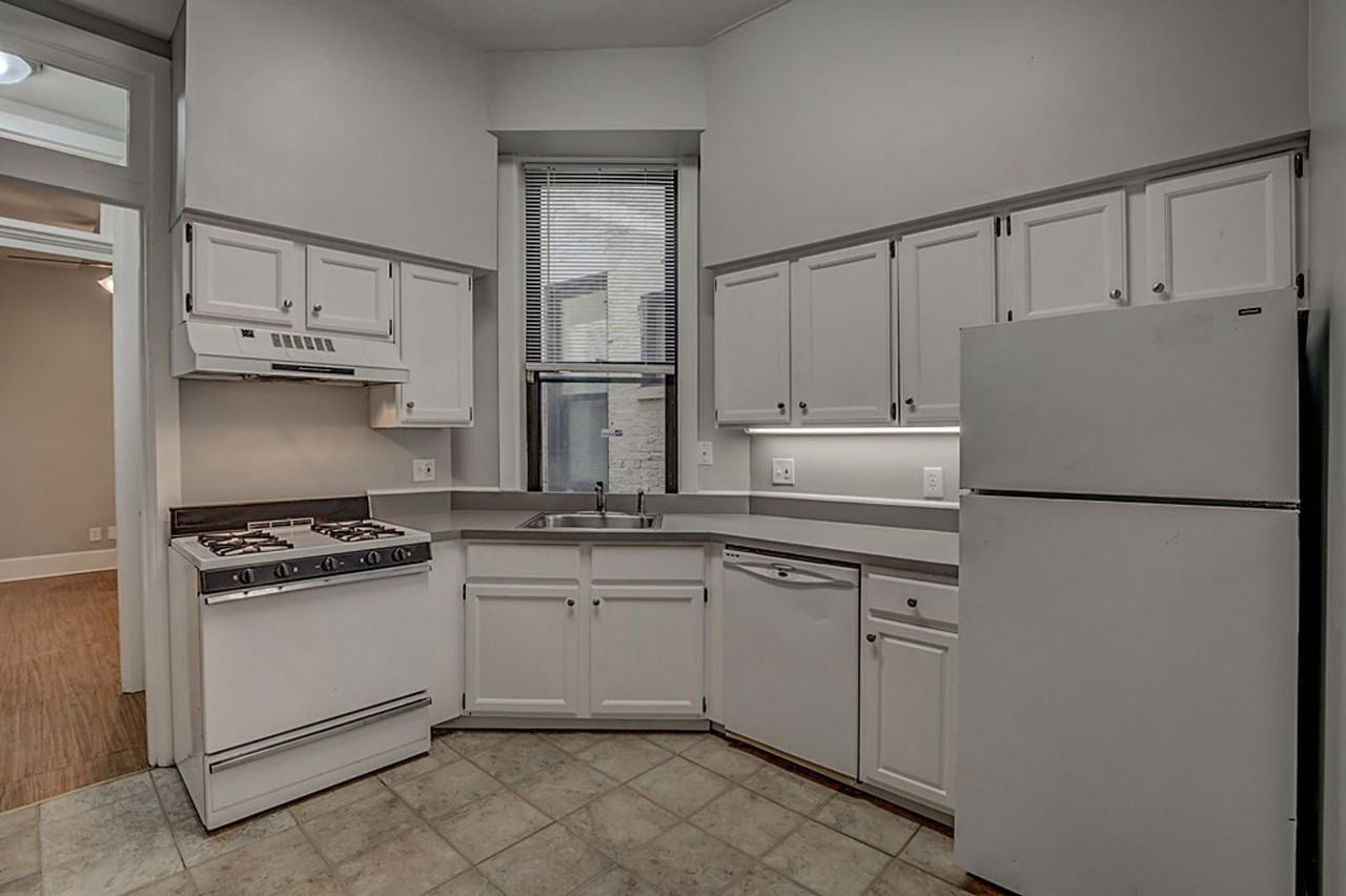 420 Chestnut St - Photo 7 of 21