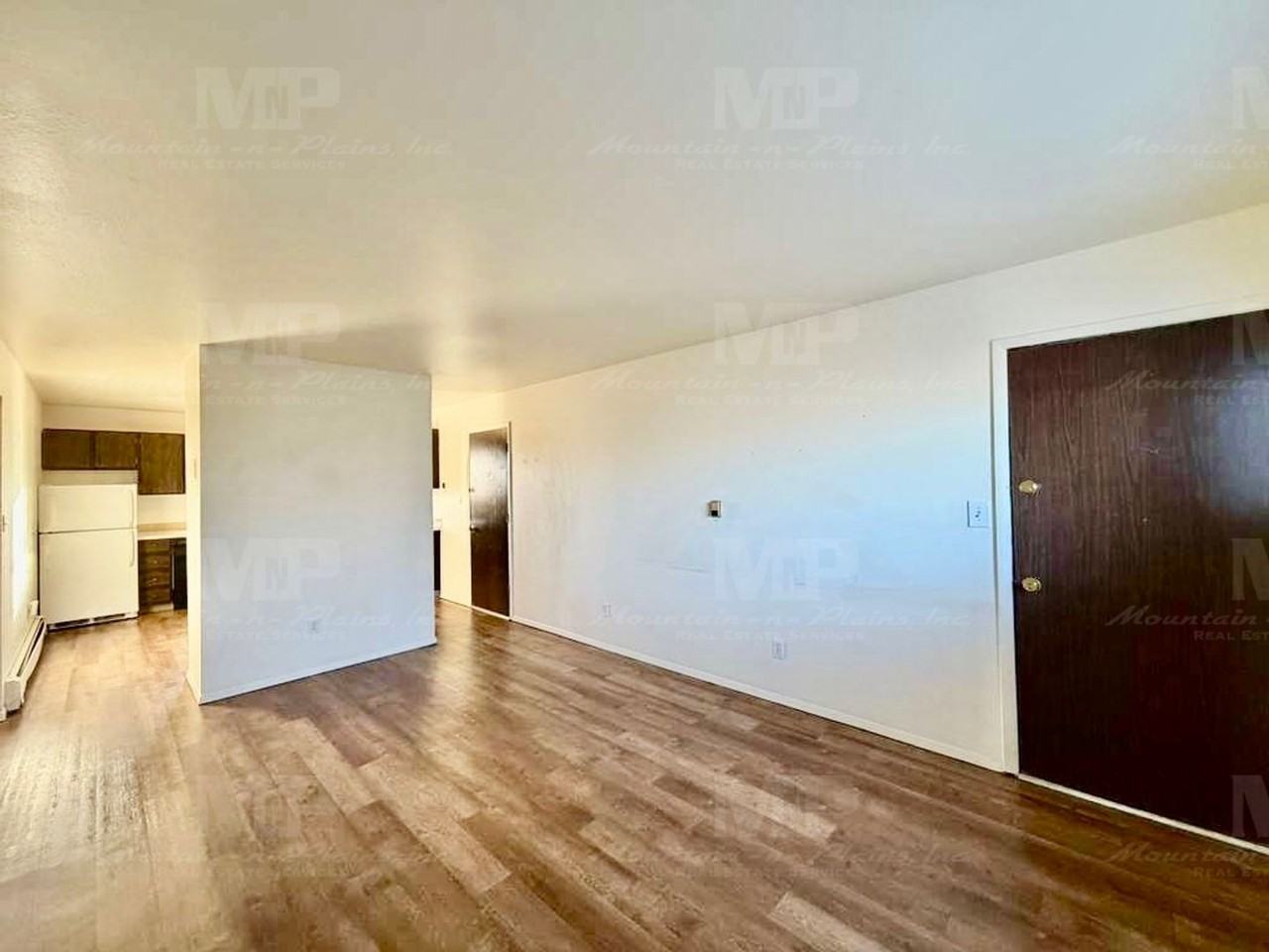 2901 Sumac St #D - Photo 3 of 11