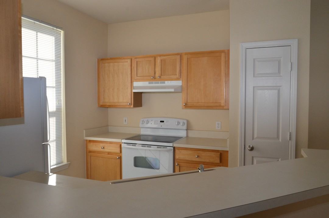 9037 Lee Vista Blvd #1 - Photo 2 of 26