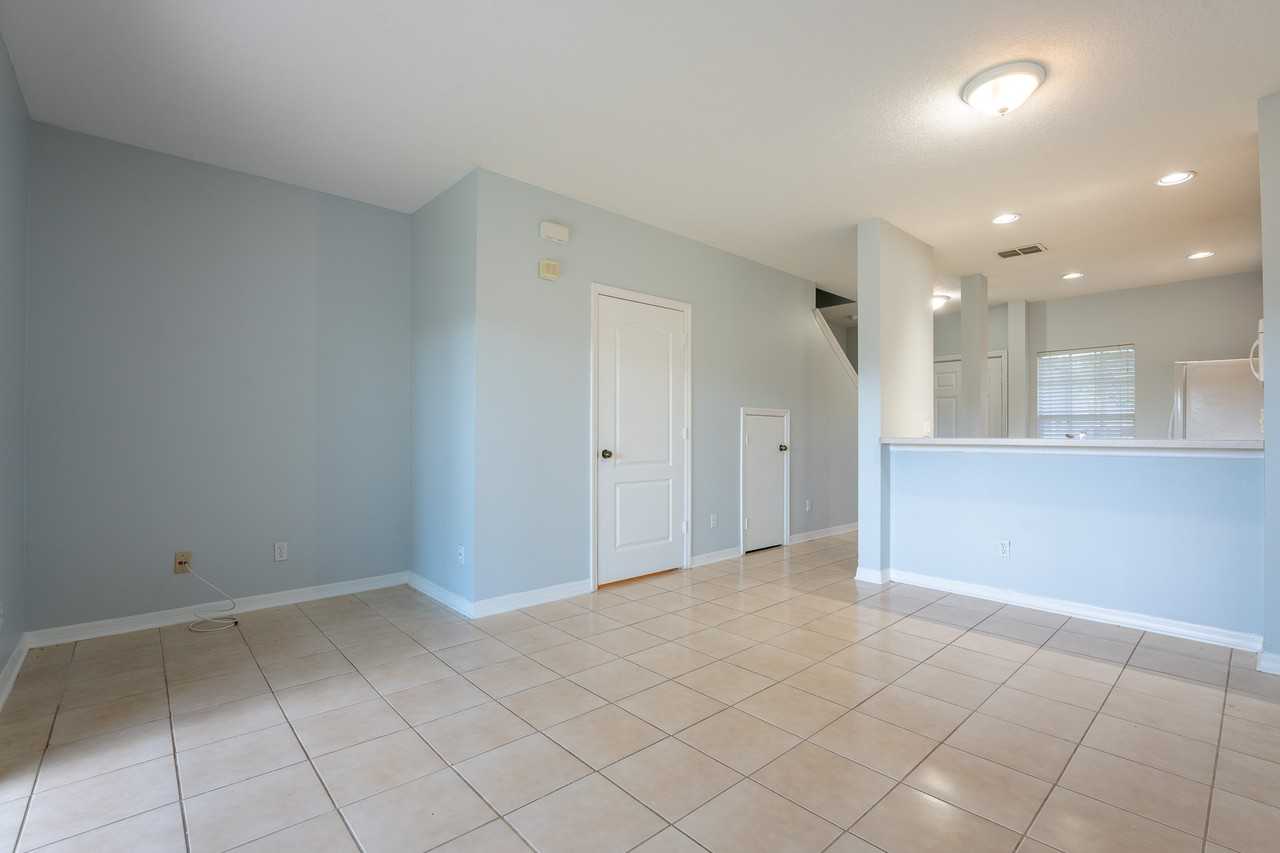 3581 Wilshire Way Rd #1 - Photo 4 of 16