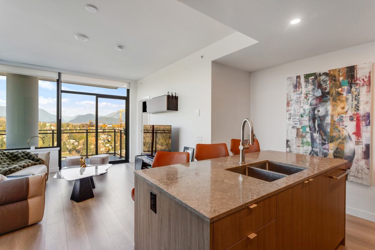 Como Lake Ave & Claremont St #2605 - Photo 4 of 25