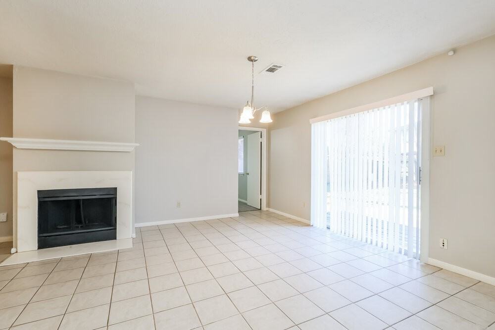 28907 Binefield St - Photo 7 of 16