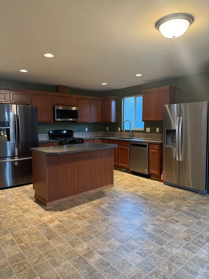 15717 26th Ave W #17 - Photo 7 of 16