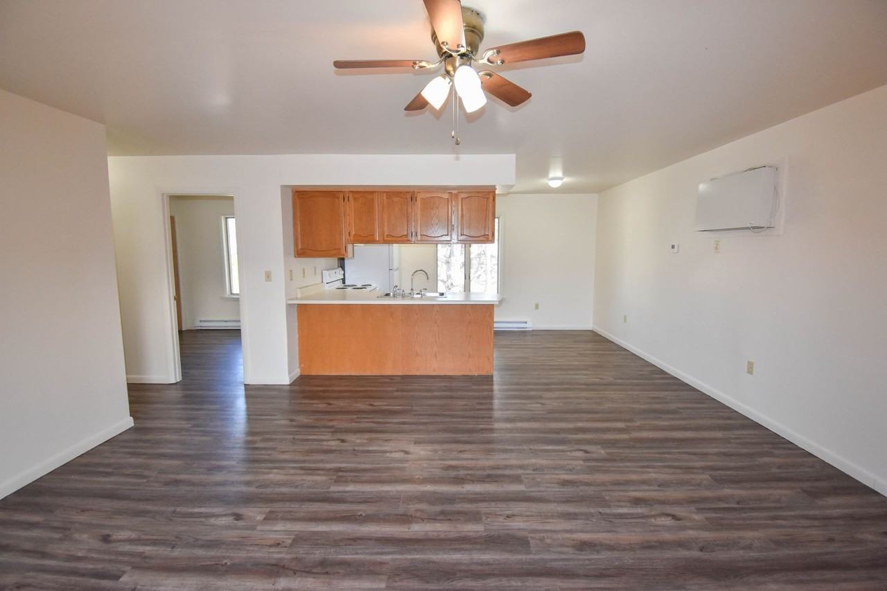 310 S Lincoln Ave #8 - Photo 7 of 30