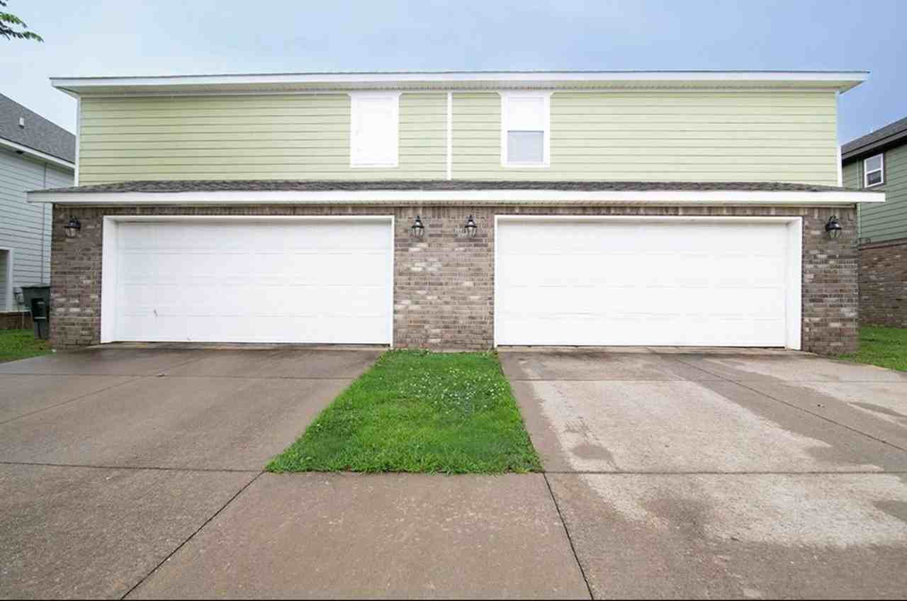 4158 W Sardinia Way - Photo 3 of 12