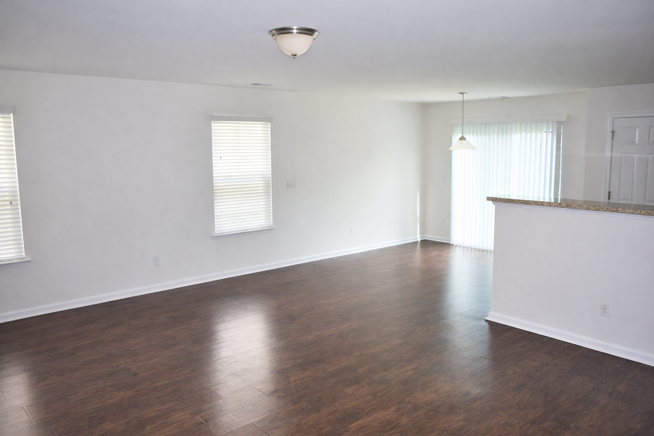 13 Miriam Jordan Rd - Photo 3 of 11