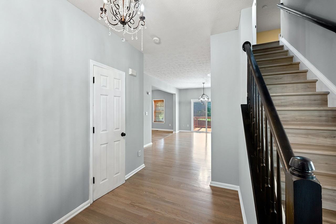 35184 Pheasant Ridge Rd - Photo 2 of 9