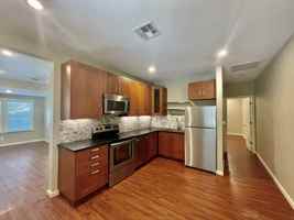 featured image of 333 W Hutchison St