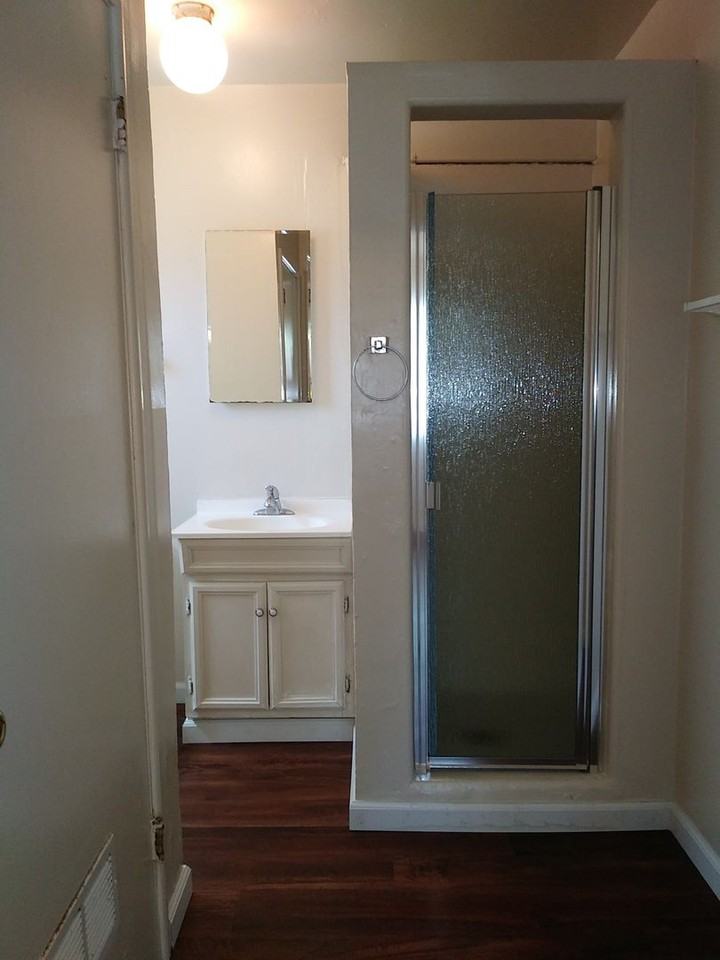 951 S 3rd St #1 - Photo 7 of 26