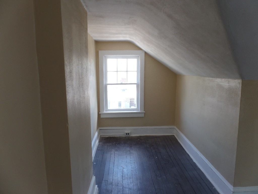124 S Walter Ave - Photo 2 of 28