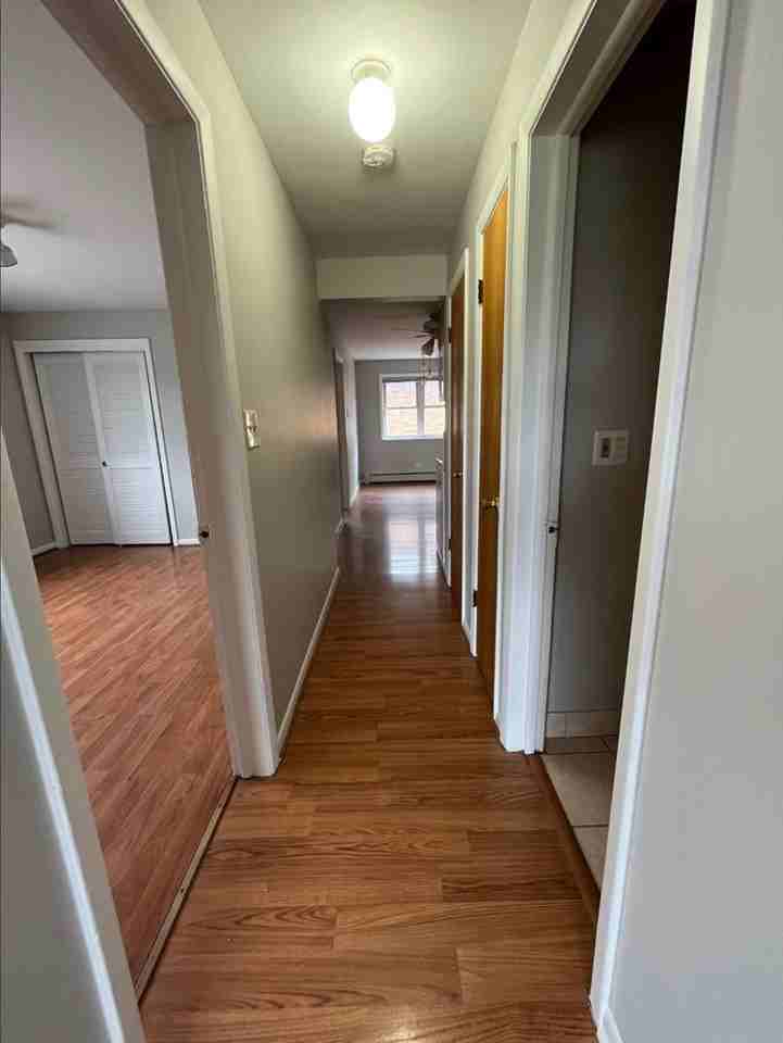 2951 Thatcher Ave - Photo 3 of 17