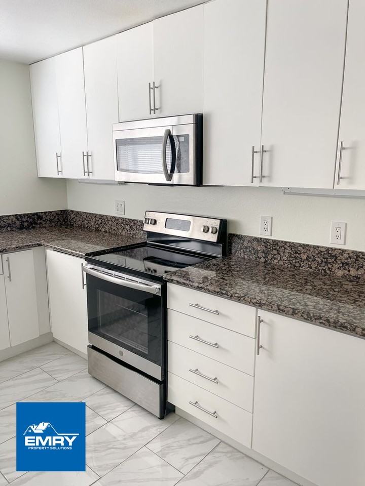 5040 A St #7 - Photo 2 of 17