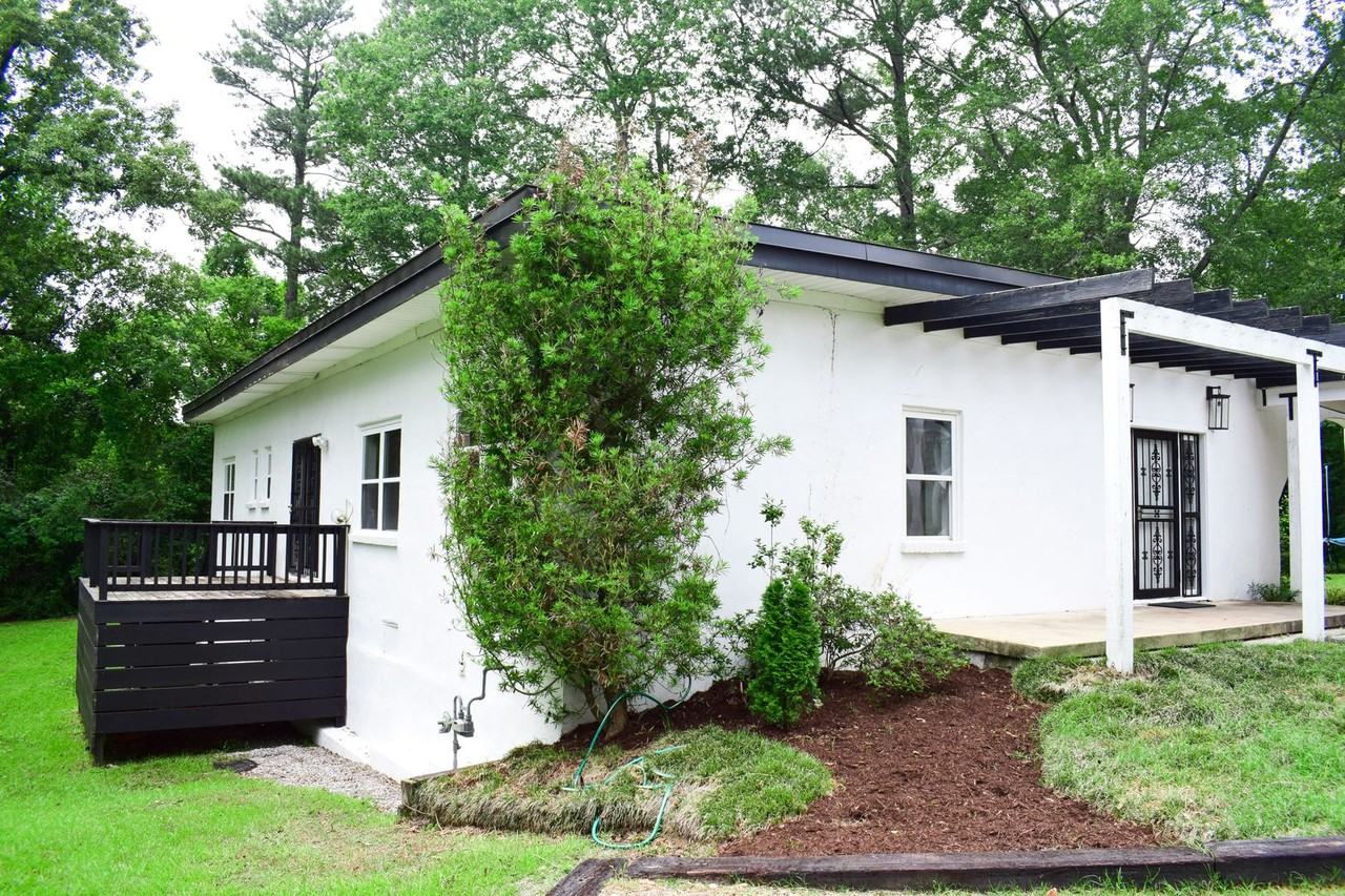 1610 27th Ave E - Photo 5 of 24