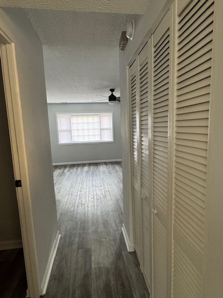 610 Park Ave #16 - Photo 7 of 21