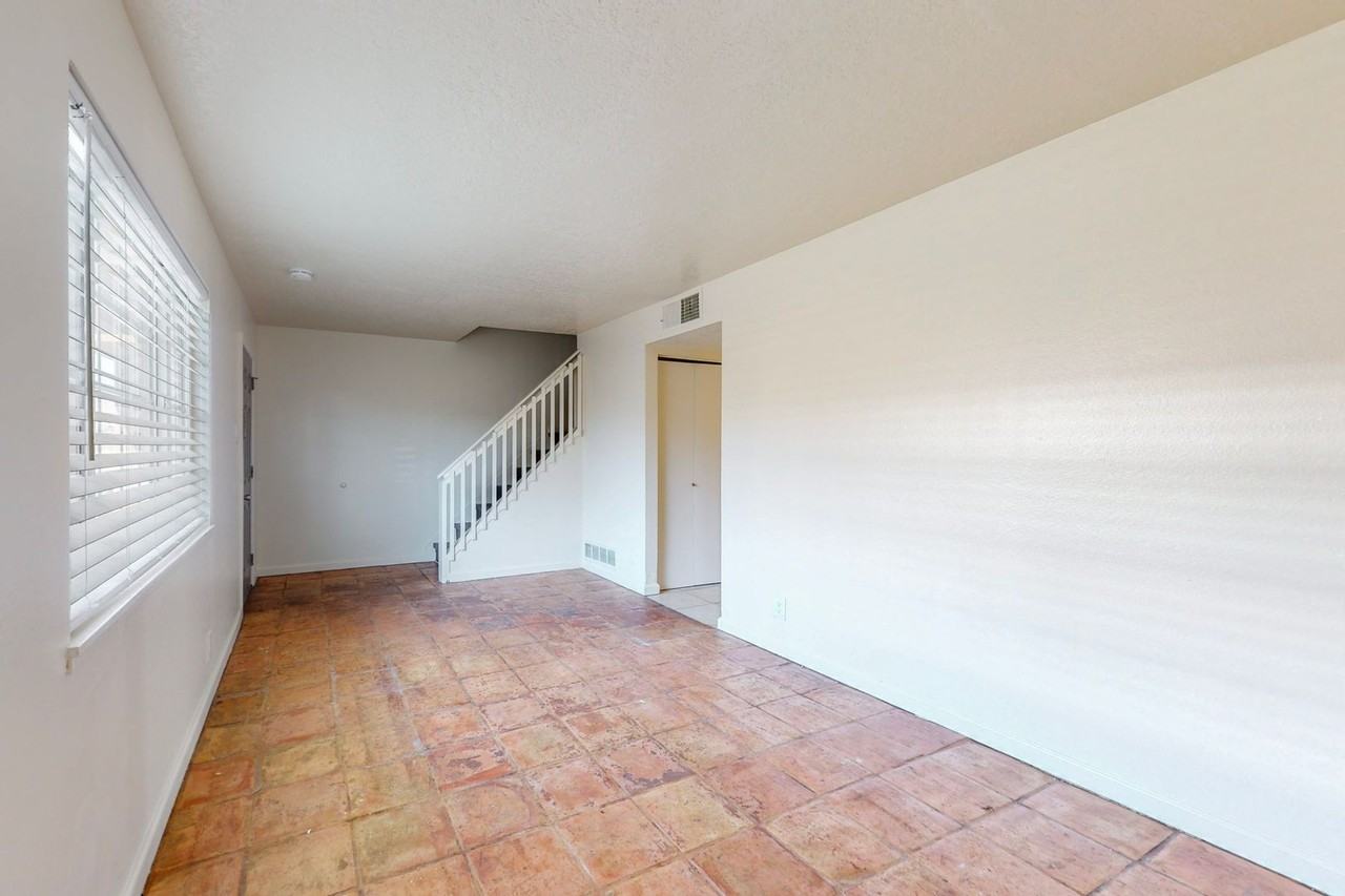 6108 Calle Nueve Nw - Photo 7 of 31