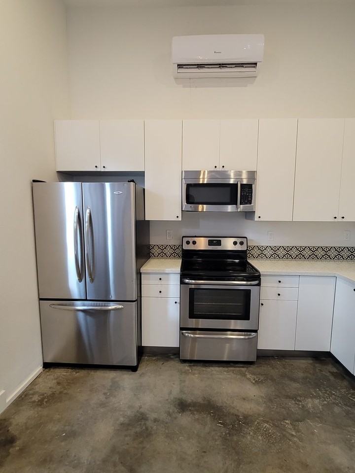 7008 Ne Rodney Ct - Photo 6 of 19